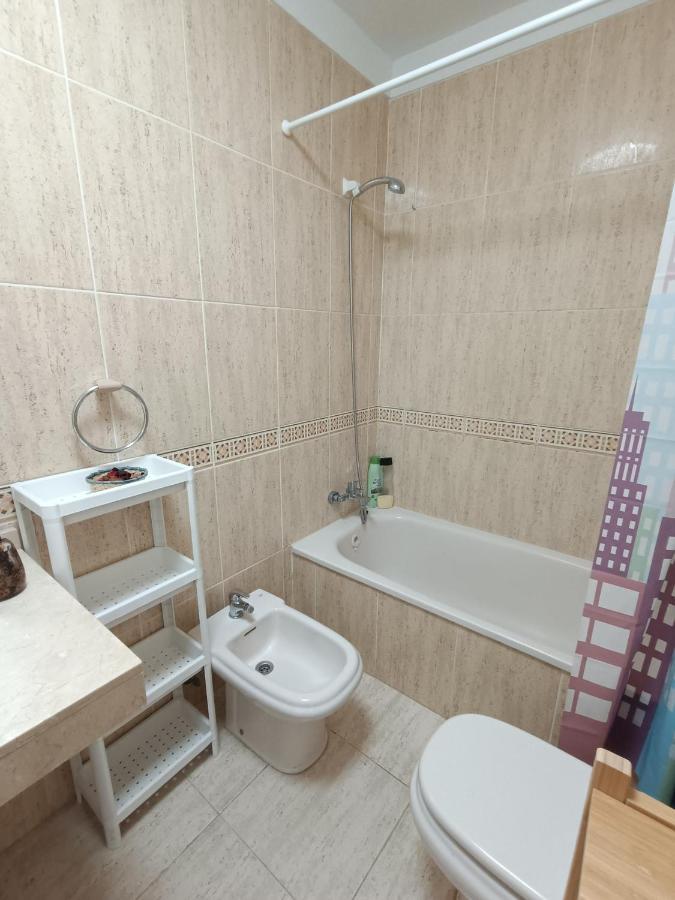 Apartamento Familiar Arcoiris Primera Linea De La Playa Callao Salvaje Exteriör bild