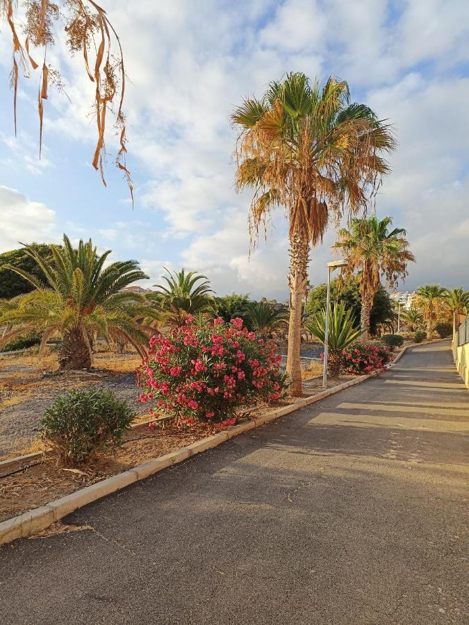 Apartamento Familiar Arcoiris Primera Linea De La Playa Callao Salvaje Exteriör bild